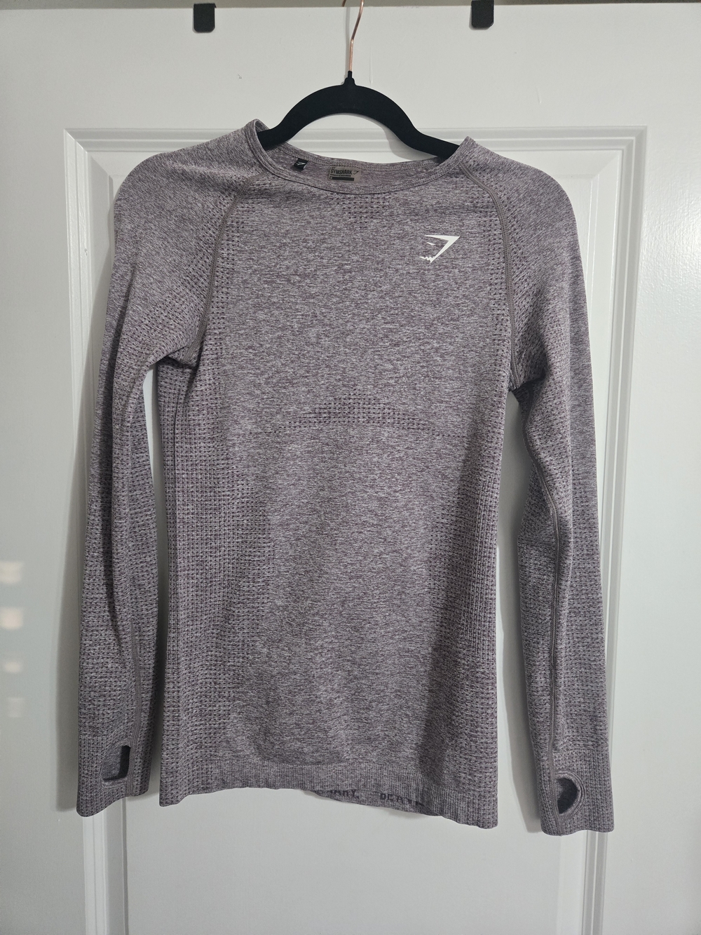 GYMSHARK LONG SLEEVE TOP